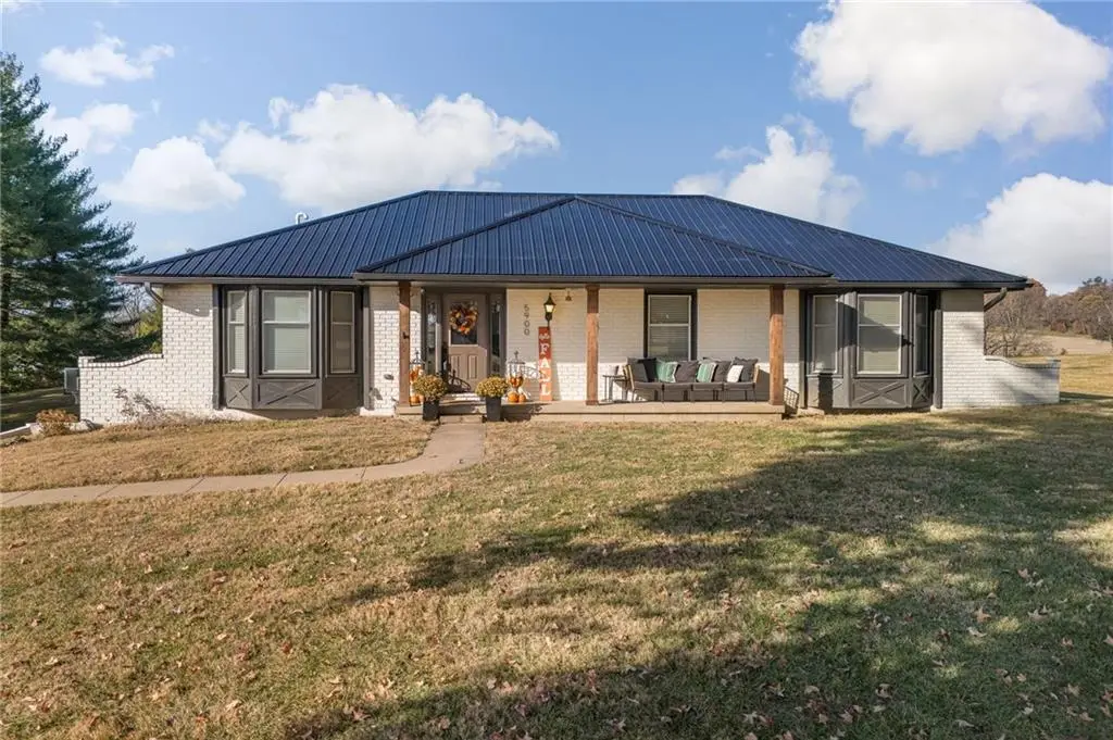 5900 Palomino Drive, Saint Joseph, MO 64505 - Image #1