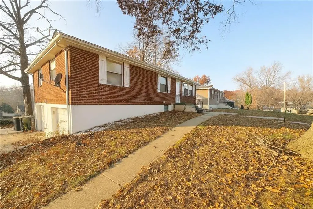 4000 N Jackson Terrace, Kansas City, MO 64117 - Image #1