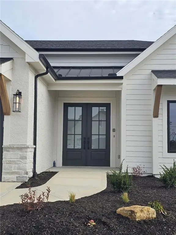 11239 S Sunray Drive, Olathe, KS 66061 - Image #3