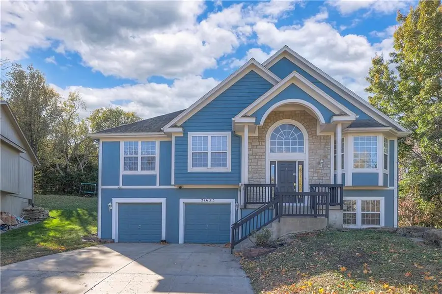 21625 W 122 Terrace, Olathe, KS 66061 - Image #2