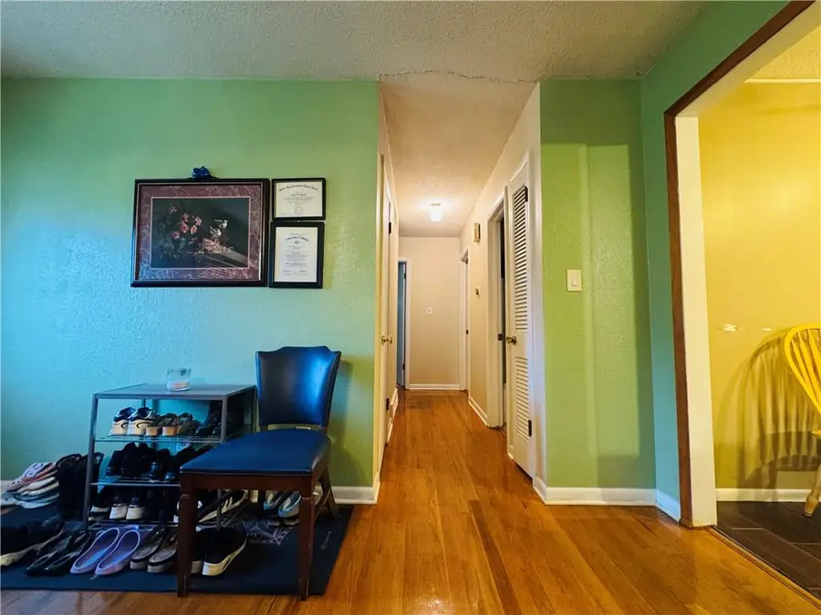 7412 N Wayne Avenue, Kansas City, MO 64118 - Image #3