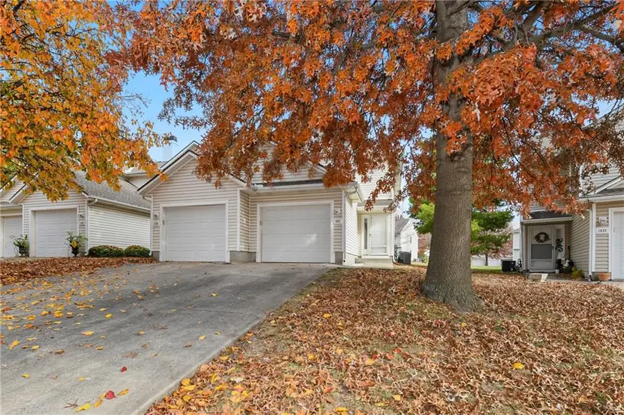 1327 SE Broadway Circle, Lees Summit, MO 64081 - Image #3