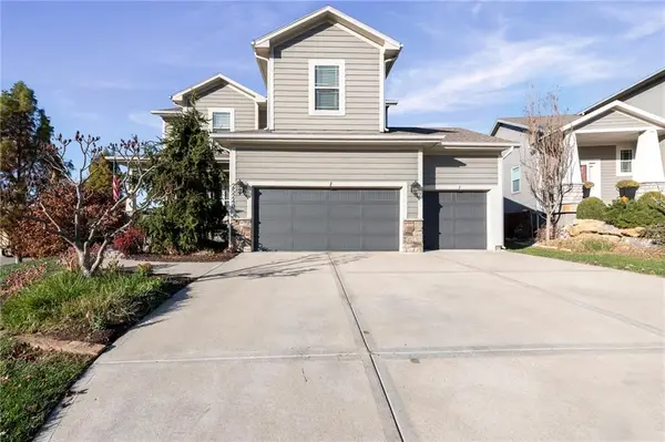 25240 W 142nd Terrace, Olathe, KS 66061