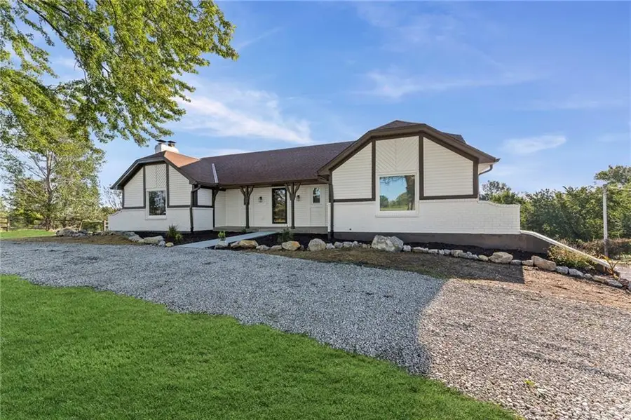 4613 SE Atchison Road, Lathrop, MO 64465 - Image #3