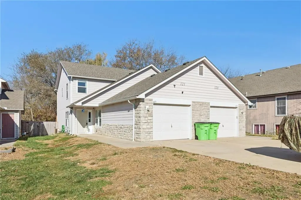 121 Silver Leaf Lane, Baldwin City, KS 66006 - Image #1