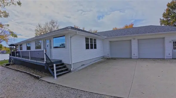 980 Lake Viking Terrace, Altamont, MO 64620