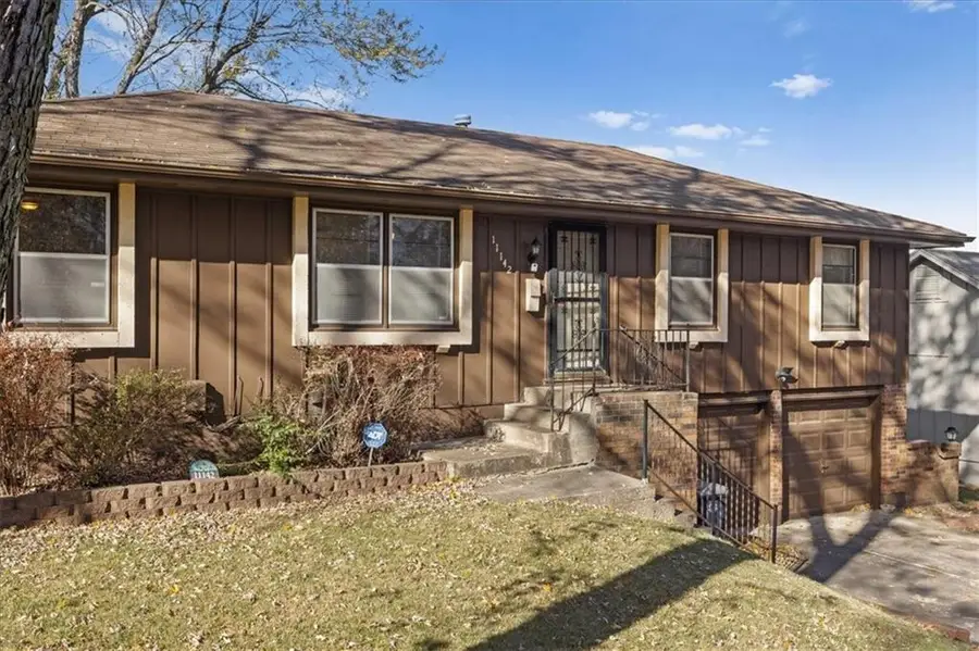 11142 Spring Valley Road, Kansas City, MO 64134 - Image #3