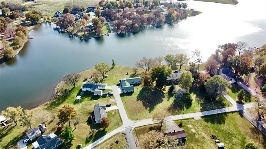 1803 Hunter Road, Trenton, MO 64683 - Image #2