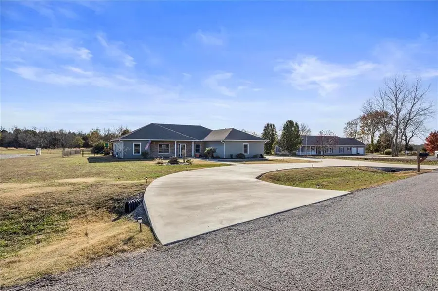 2114 Ironwood Drive, Fort Scott, KS 66701 - Image #3