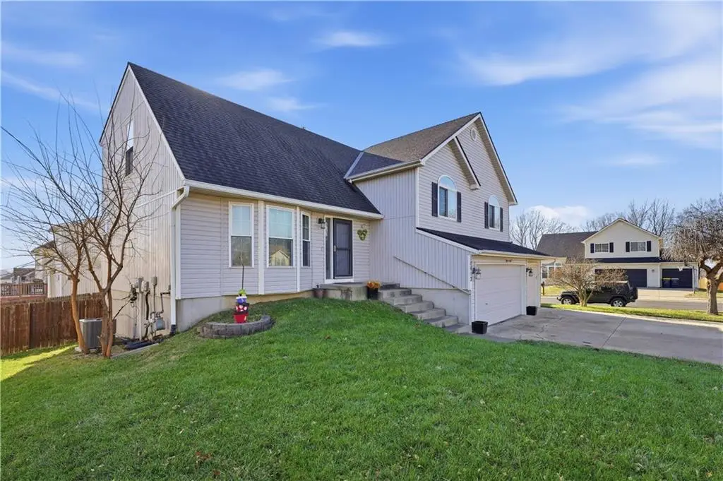 10613 NW 86th Street, Kansas City, MO 64153 - Image #1