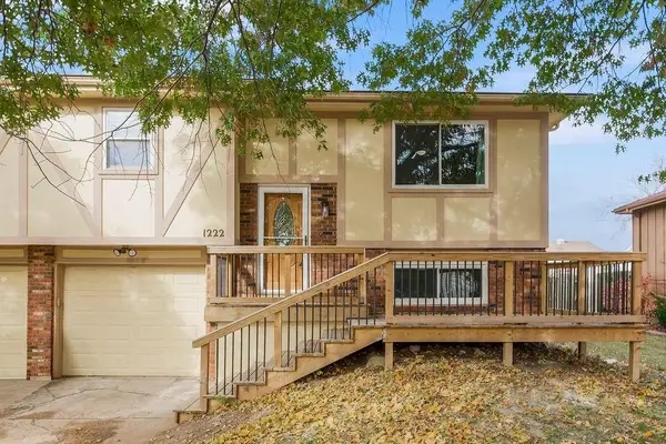 1222 E Johnston Street, Olathe, KS 66061