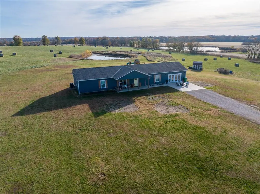 39201 E 351st Street, Creighton, MO 64739 - Image #1