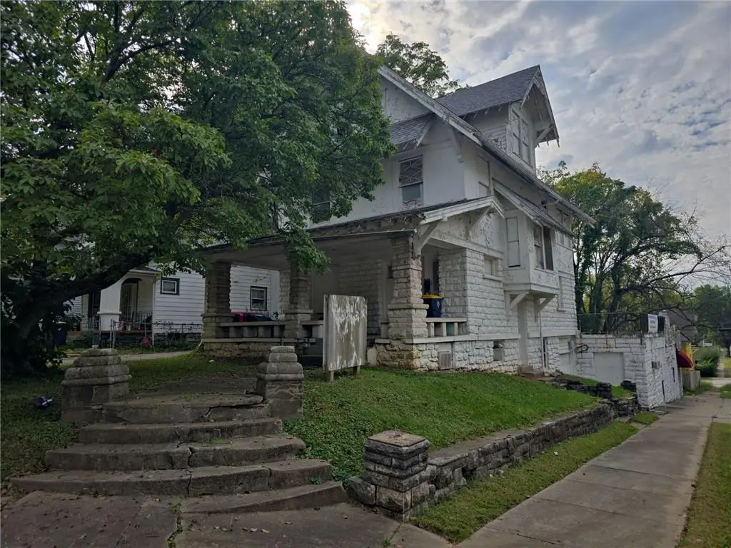 2911 E 37th Street, Kansas City, MO 64128 - Image #1