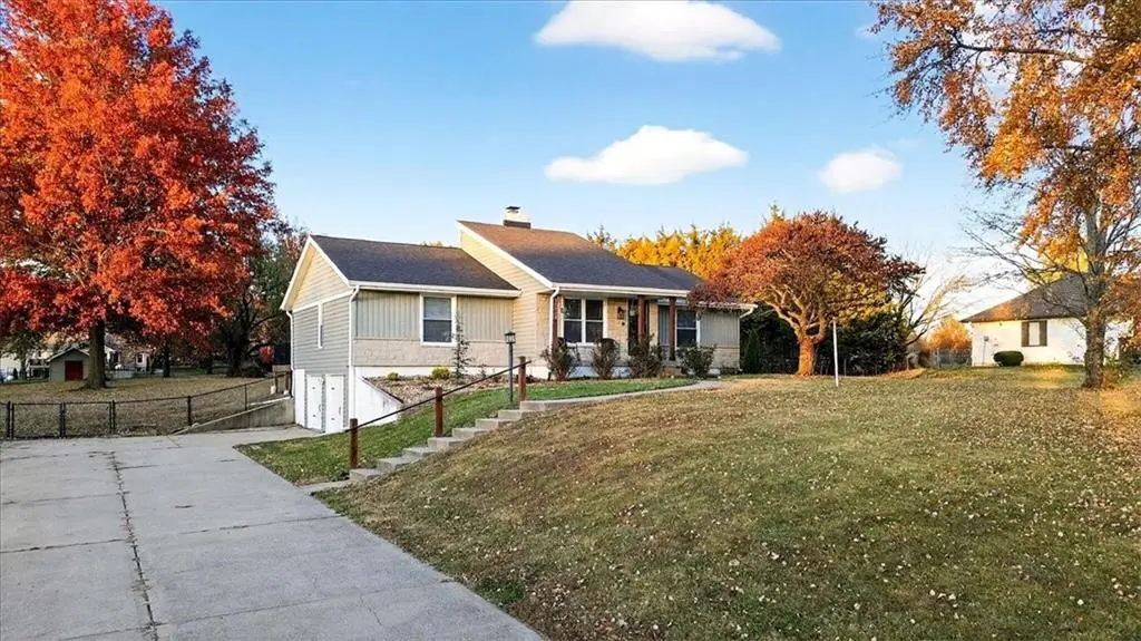 25508 E 130th Terrace, Greenwood, MO 64034 - Image #1