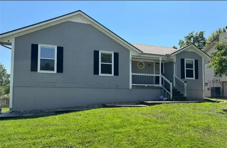 601 SW Nelson Drive, Grain Valley, MO 64029 - Image #3