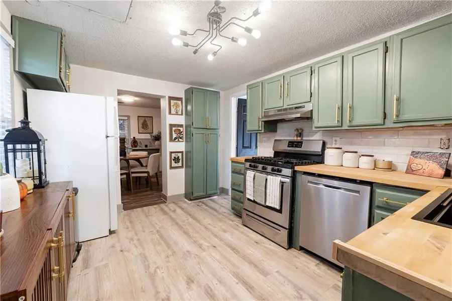 6500 Metcalf Avenue, Overland Park, KS 66202 - Image #3