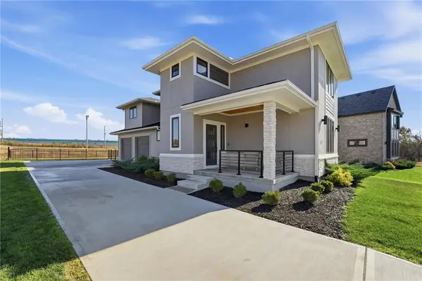 1303 Larson Avenue, Warrensburg, MO 64093