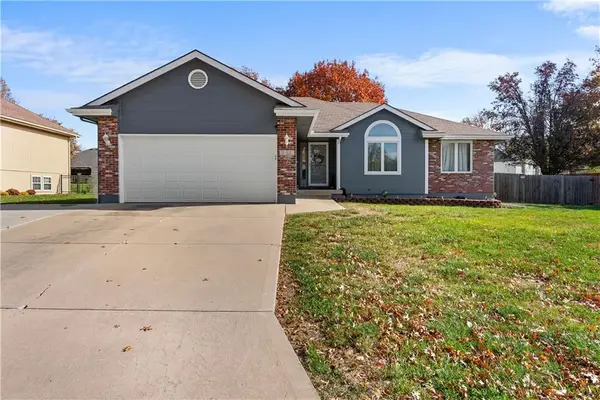 4620 SW 10th Street, Blue Springs, MO 64015