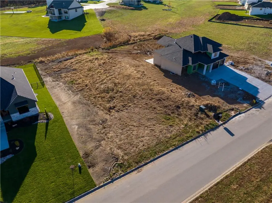 575 South Shore Drive, Lake Winnebago, MO 64034 - Image #3