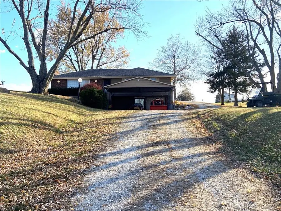 3298 SE Taos Road, Faucett, MO 64448 - Image #3