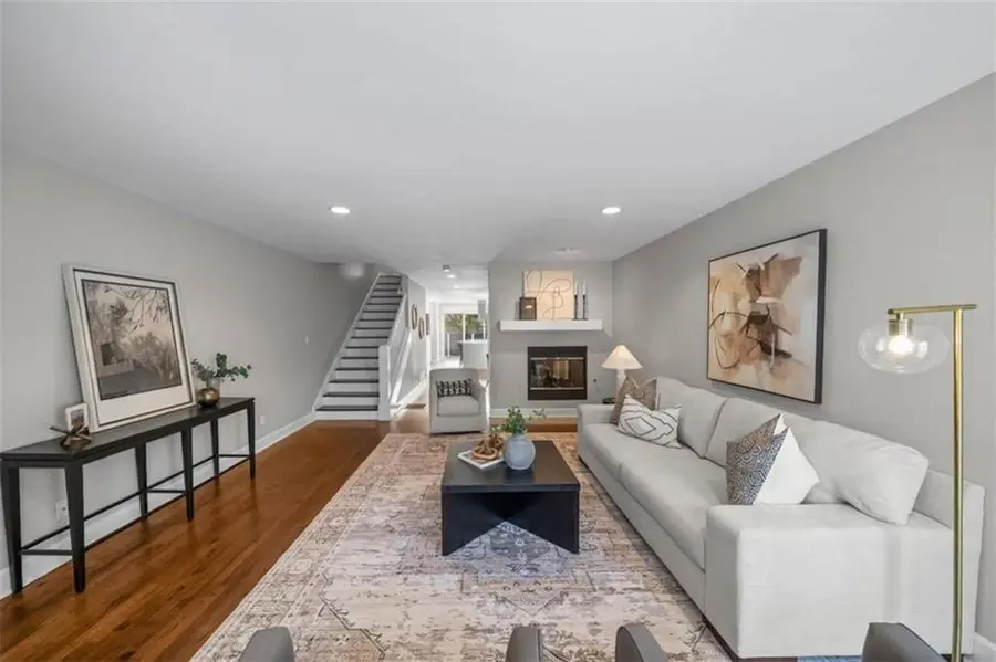 1101 W 47th Street #B, Kansas City, MO 64112 - Image #2