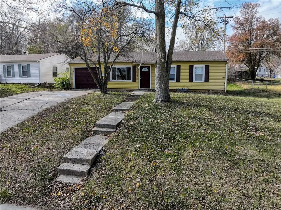 14920 Fuller Avenue, Grandview, MO 64030 - Image #3