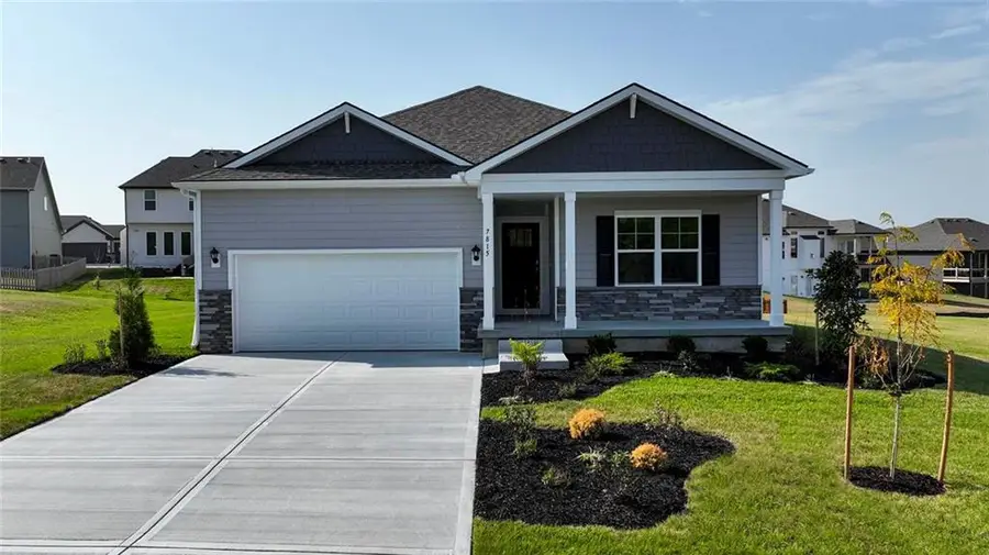 606 Fallen Leaf Drive, Belton, MO 64012 - Image #2