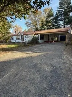 607 E Spring Street, Highland, KS 66035 - Image #2