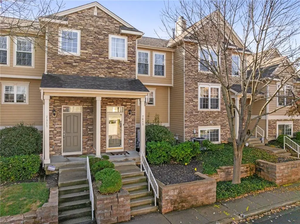 7615 W 158th Terrace, Overland Park, KS 66223 - Image #1