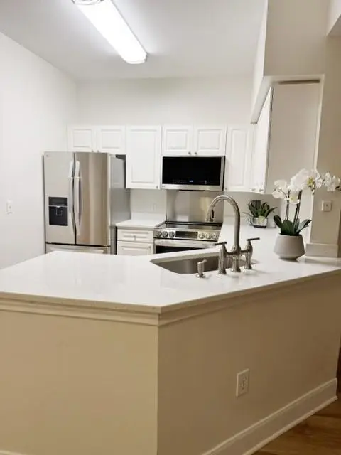 11624 Tomahawk Creek Parkway #C, Leawood, KS 66211 - Image #3