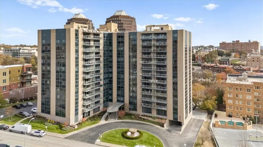 4545 Wornall Road #LE-3, Kansas City, MO 64111 - Image #2