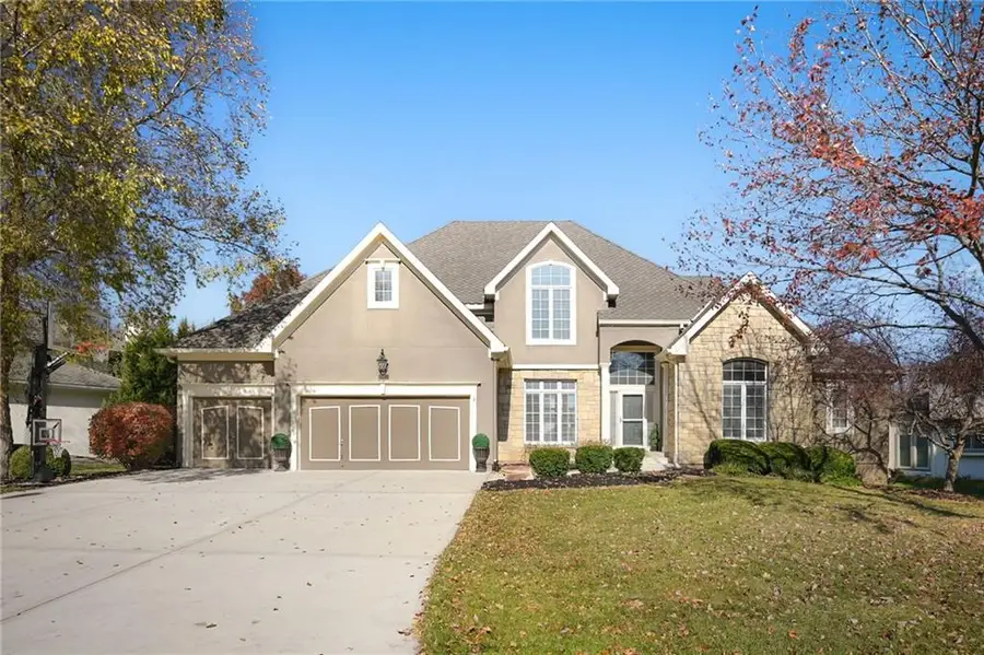 15457 Iron Horse Circle, Leawood, KS 66224 - Image #2