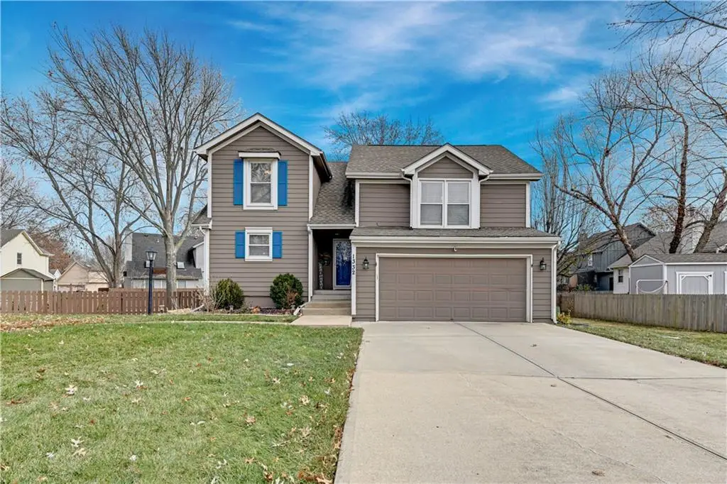 1332 E 154 Street, Olathe, KS 66062 - Image #1