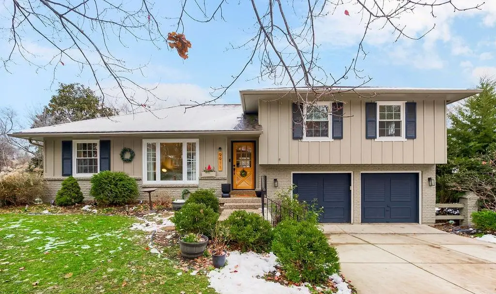 9911 Floyd Street, Overland Park, KS 66212 - Image #1