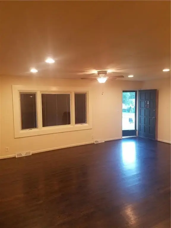 200 Cherokee Drive, Belton, MO 64012 - Image #3