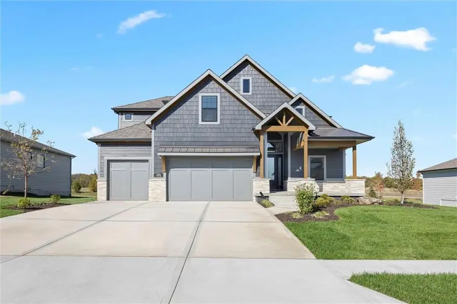 17028 Rosehill Street, Overland Park, KS 66221 - Image #2