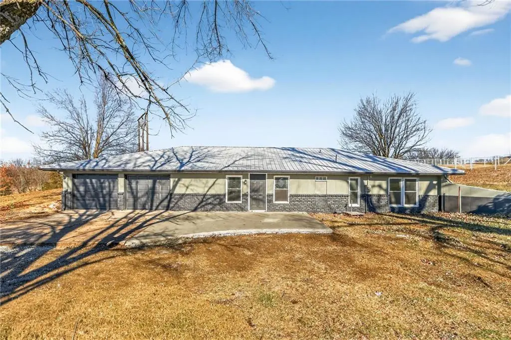 28200 NE 160th Street, Excelsior Springs, MO 64024 - Image #1