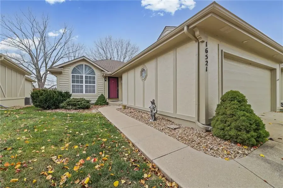 16521 E 53rd Terrace Court S, Independence, MO 64055 - Image #2