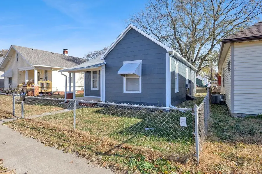 6205 Grant Street, Saint Joseph, MO 64504 - Image #2