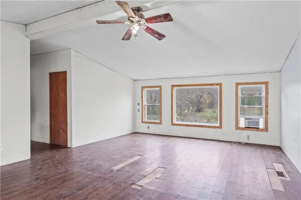 305 N Smith Street, Windsor, MO 65360 - Image #1