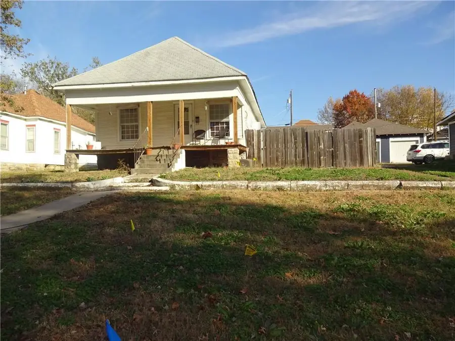 308 S 8th Street, Independence, KS 67301 - Image #2