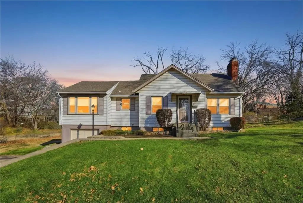 4917 Buena Vista Street, Roeland Park, KS 66205 - Image #1