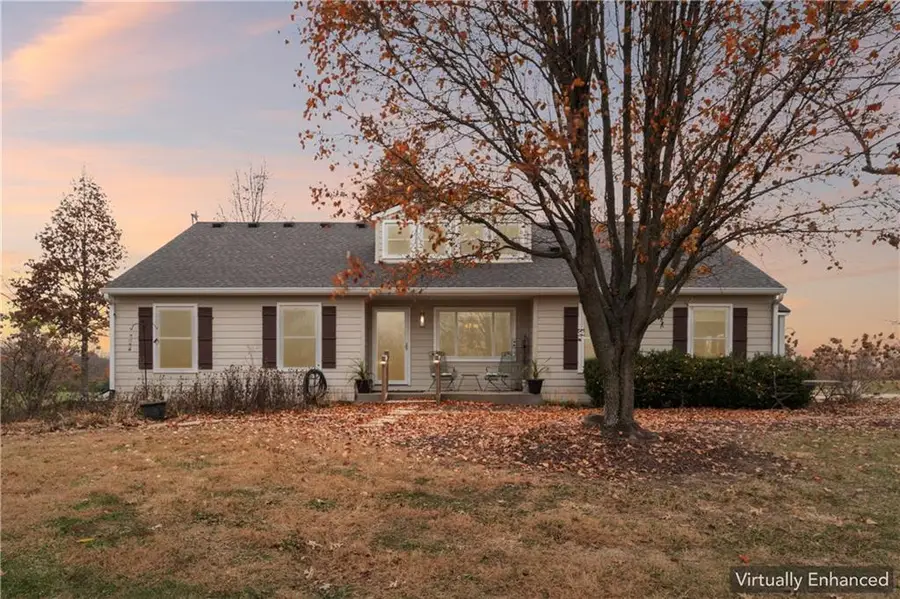 26666 Coldwater Road, Louisburg, KS 66053 - Image #2