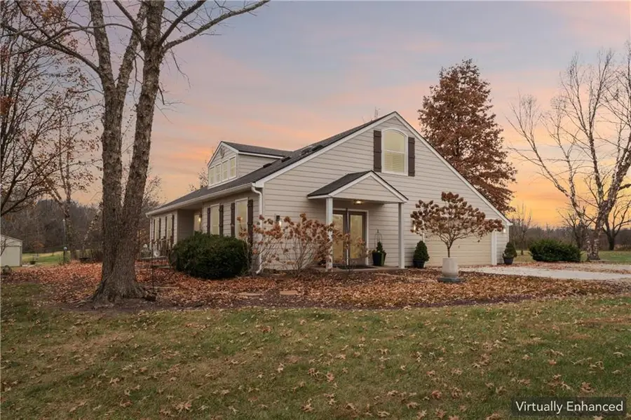 26666 Coldwater Road, Louisburg, KS 66053 - Image #3