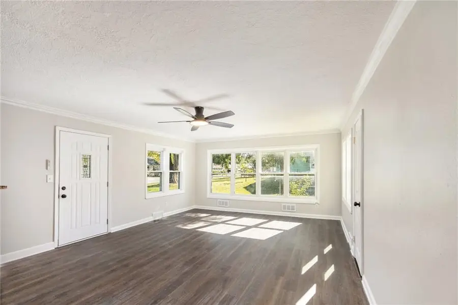 5310 N Indiana Avenue, Kansas City, MO 64119 - Image #3