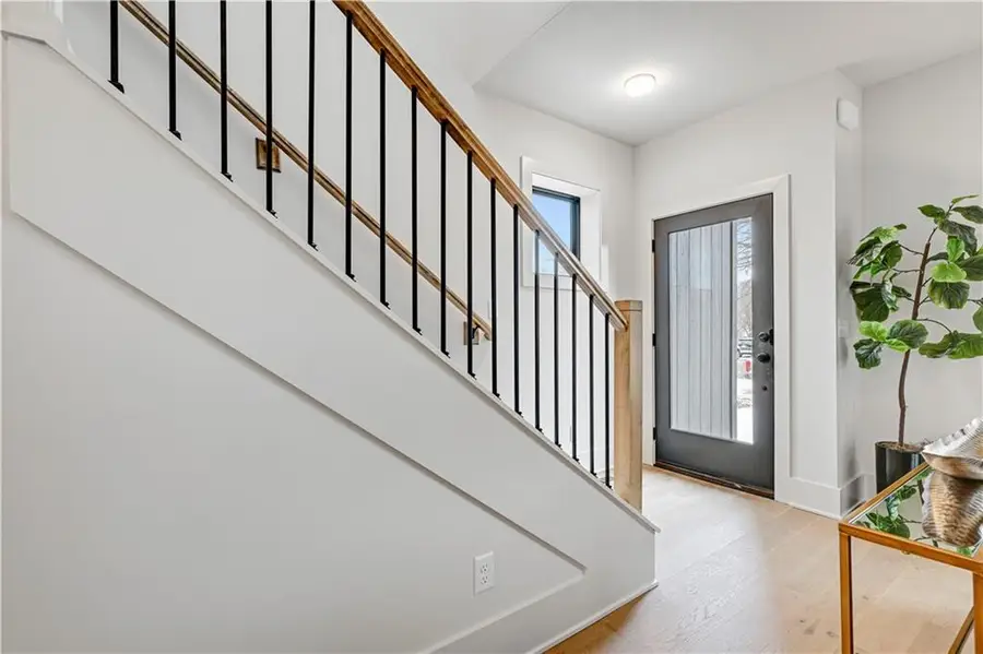 25 W 77th Terrace, Kansas City, MO 64114 - #3