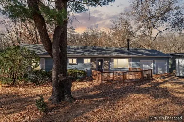 7000 NW Eastside Drive, Kansas City, MO 64152