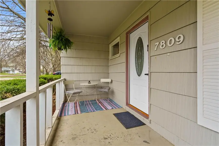 7809 E 99th Terrace, Kansas City, MO 64134 - Image #2