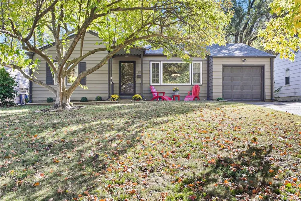 315 E Sweeney Boulevard, Kansas City, MO 64114 - Image #1