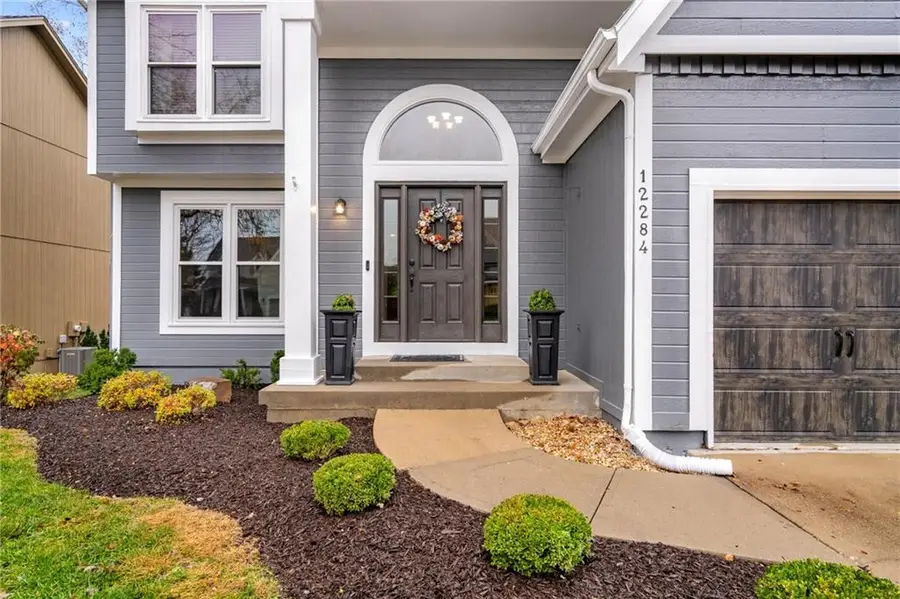 12284 S Rene Street, Olathe, KS 66062 - Image #2